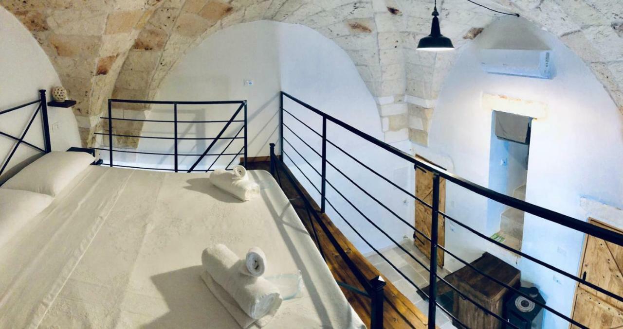 Dimora D'Errico - Monolocale Nel Centro Storico Apartment Carovigno Exterior photo